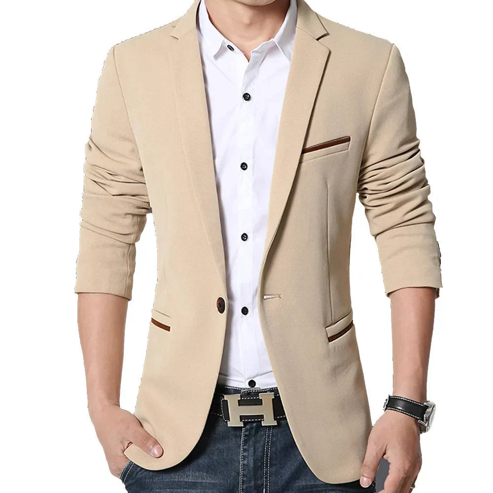 Blazer Masculino Slim Fit em algodão Raffenzi RZ106 com design moderno e detalhes sofisticados, perfeito para valorizar a silhueta masculina.