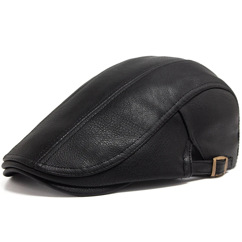 Boina masculina inglesa de couro Raffenzi RZ099 oferece estilo sofisticado, conforto e versatilidade para compor visuais modernos e elegantes.