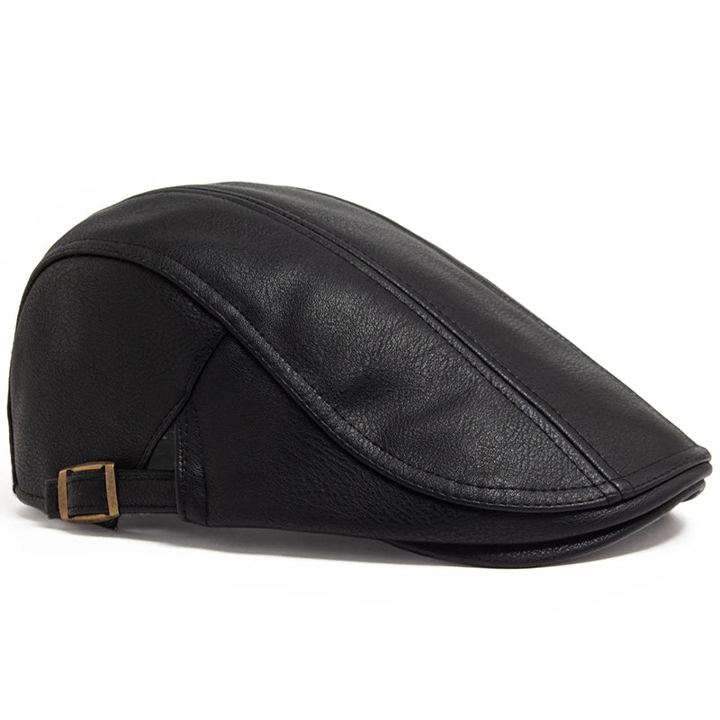 Boina masculina inglesa de couro Raffenzi RZ099 oferece estilo sofisticado, conforto e versatilidade para compor visuais modernos e elegantes.