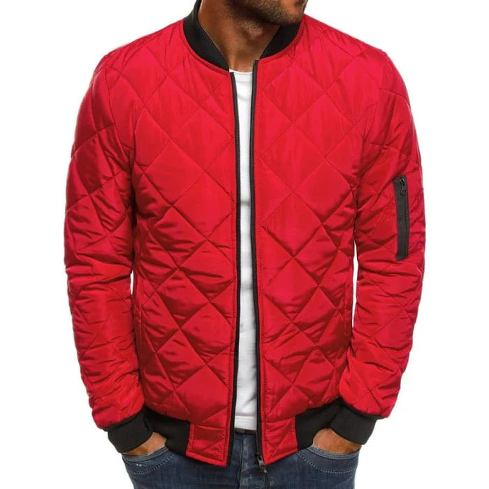 Jaqueta masculina Raffenzi RZ033 forrada, com design sofisticado, ideal para garantir conforto e estilo nos dias frios de inverno.