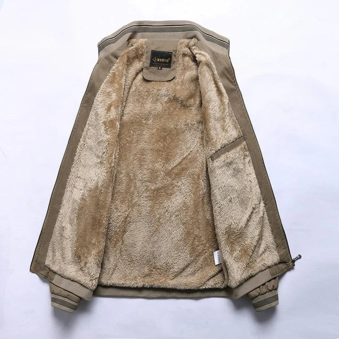 Jaqueta masculina forrada Raffenzi RZ083, com forro de algodão e bolsos funcionais, ideal para conforto térmico e estilo nos dias frios.