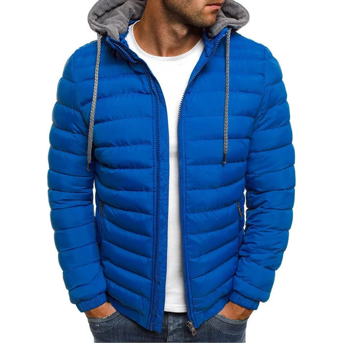 Jaqueta masculina puffer Raffenzi RZ030 com design moderno, forro acolchoado, capuz removível e fechamento em zíper, ideal para dias frios.