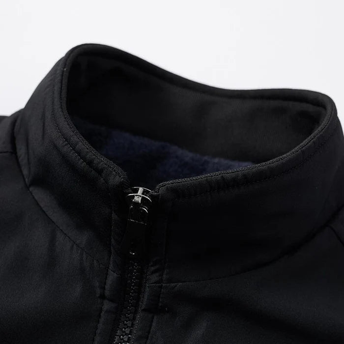 Jaqueta Masculina Raffenzi RZ028 com isolamento térmico, conforto e durabilidade para composições casuais e sofisticadas