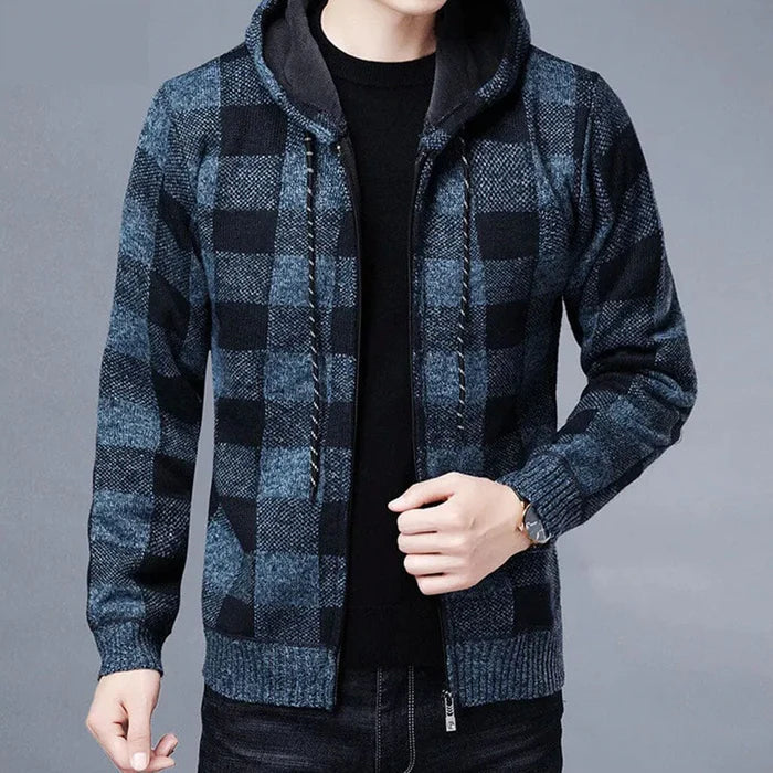 Jaqueta Masculina Xadrez Raffenzi RZ064 com isolamento eficiente, modelagem confortável e acabamento refinado para elegância e proteção nos dias frios.