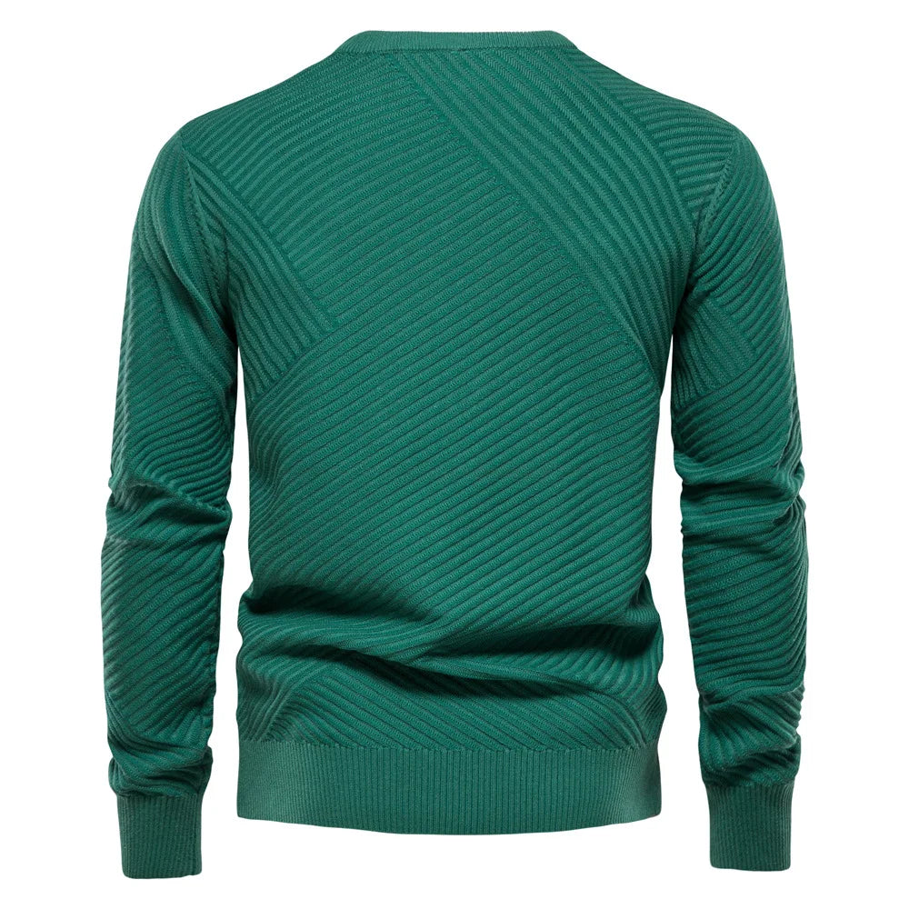 Suéter Raffenzi RZ135, design slim fit, perfeito para ocasiões casuais ou formais com sofisticação, conforto e estilo em lã.