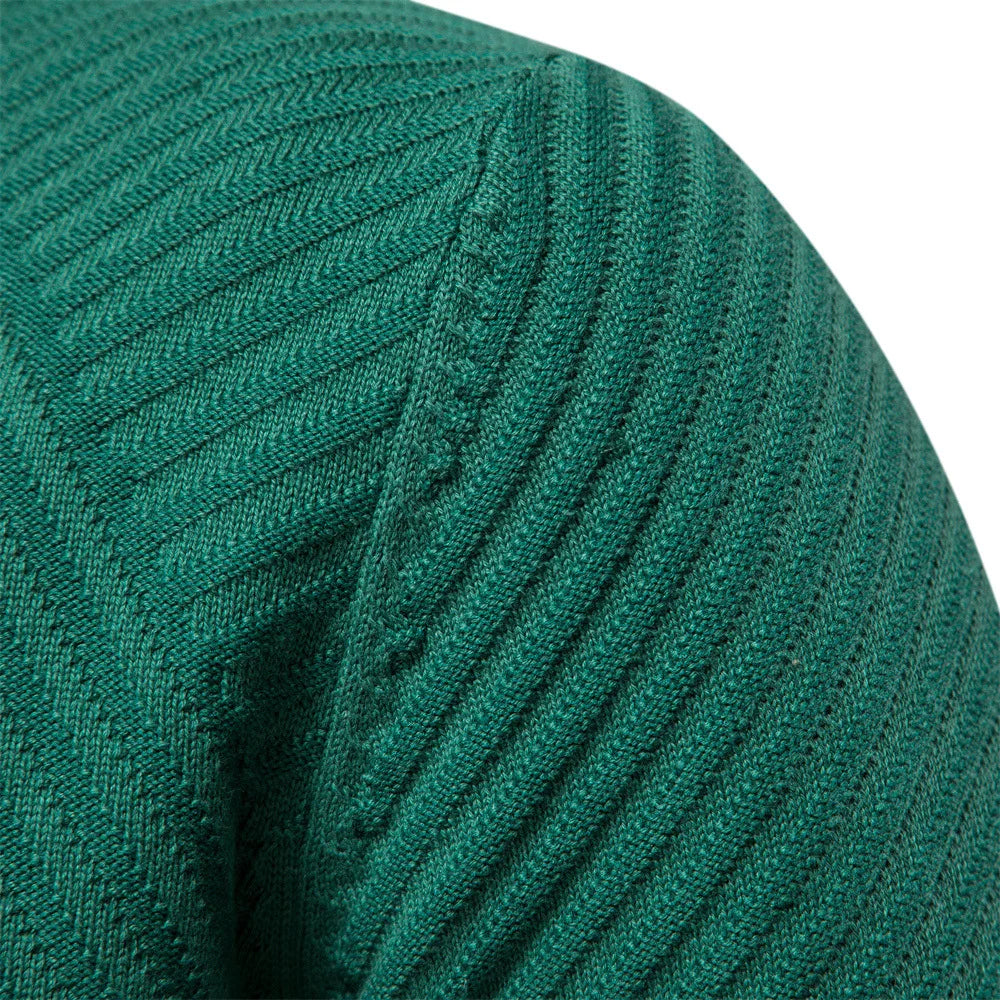 Suéter Raffenzi RZ135, design slim fit, perfeito para ocasiões casuais ou formais com sofisticação, conforto e estilo em lã.