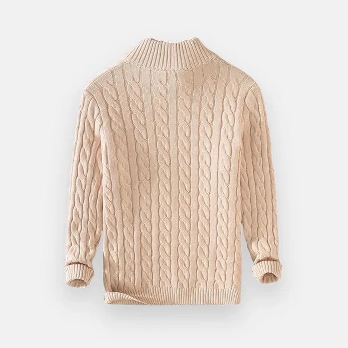 Suéter Raffenzi RZ132, design Old Money em tricot com meio zíper, perfeito para sobreposições elegantes com sofisticação e conforto.
