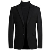 Blazer masculino slim fit Raffenzi RZ105 com design moderno, caimento impecável e ideal para compor looks sofisticados em qualquer ocasião.