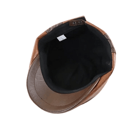 Boina masculina italiana de couro Raffenzi RZ097, acessório sofisticado que oferece conforto, proteção e estilo marcante para homens autênticos.