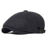 Boina masculina italiana Raffenzi RZ096, design clássico, confortável e sofisticada para homens que buscam elegância no visual.
