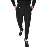 Calça Social Raffenzi RZ114 de alfaiataria, design clássico com pregas, perfeita para eventos formais e looks casuais com sofisticação e conforto.