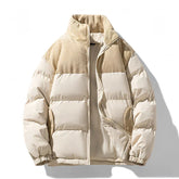 Jaqueta Bobojaco Masculina Raffenzi RZ048 com forro em lã, design moderno e acabamento refinado para conforto e elegância em dias frios.
