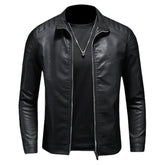 Jaqueta de couro masculina Raffenzi RZ087 com design robusto, proteção reforçada e acabamento refinado para motociclistas que valorizam estilo e segurança.