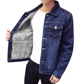 Jaqueta jeans masculina Raffenzi RZ053 com corte ajustado, design sofisticado e conforto para um visual moderno e versátil.