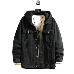 Jaqueta Jeans Masculina Raffenzi RZ061, modelo sofisticado com design ajustado, oferecendo resistência, conforto e estilo para diversas ocasiões.