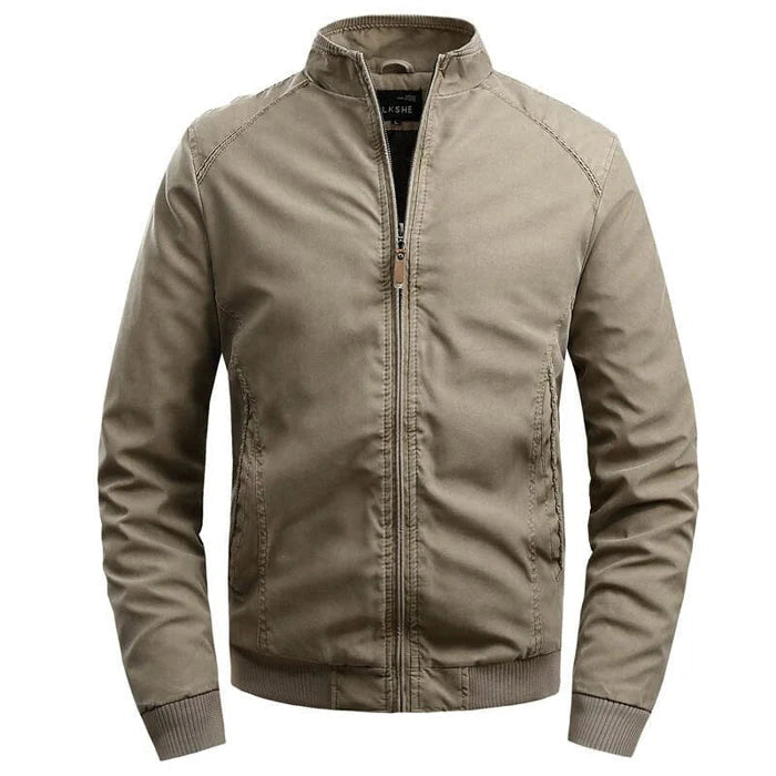 Jaqueta masculina casual Raffenzi RZ013 com design urbano, sofisticado e confortável para compor looks elegantes e versáteis no cotidiano.