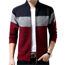 Jaqueta masculina grossa de lã Raffenzi RZ044 com modelagem estruturada e isolamento térmico para looks elegantes e confortáveis no frio