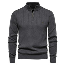 Suéter Raffenzi RZ134, design slim fit com gola V, perfeito para looks casuais ou formais com sofisticação, conforto e estilo em lã.