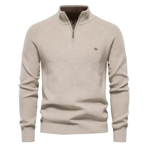 Suéter Raffenzi RZ134, design slim fit com gola V, perfeito para looks casuais ou formais com sofisticação, conforto e estilo em lã.